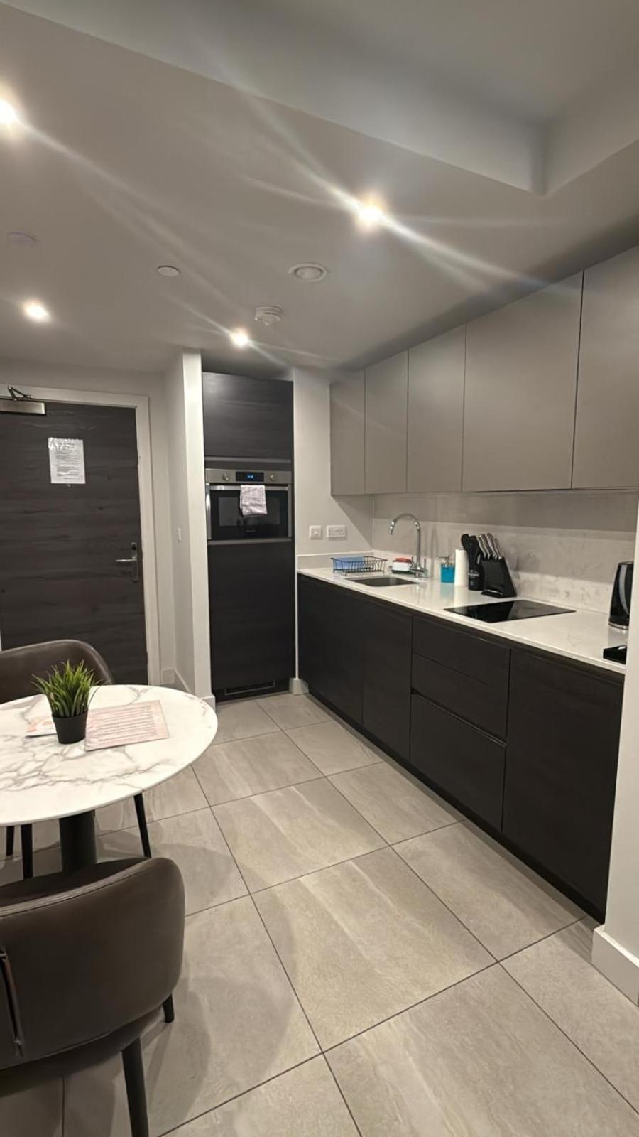 Mercian Luxury Serviced Apartments- Birmingham City Centre - Your Perfect Stay - Gym Rooftop Terrace Cinema Room Esterno foto